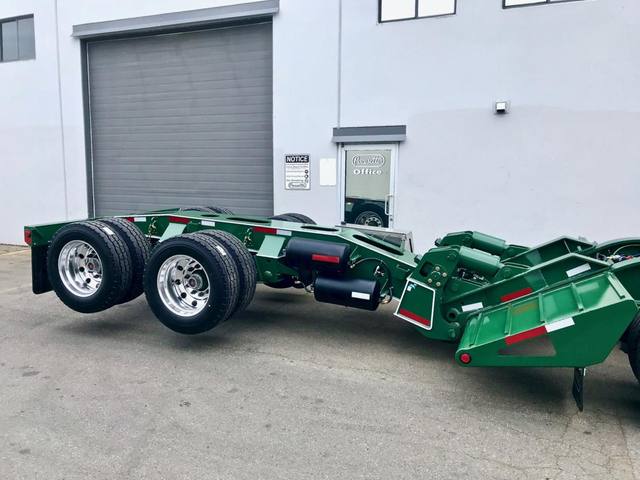Green 65 ton lowbed train with jeep, tri-axle bed and tandem booster, photo 8 of 12